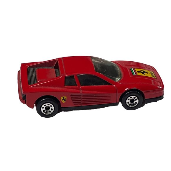 Matchbox Ferrari Testarossa 1986 Red Collectible Race Car u - Picture 4 of 8